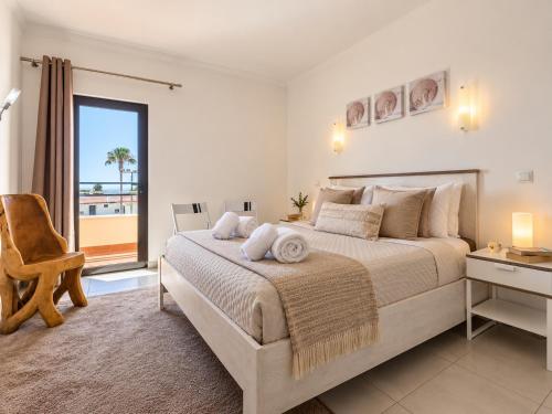 white T1 - Ocean View