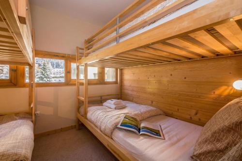 Grand Roc B220 from Slopes 260m, View, Parking & WiFi - Happy Rentals