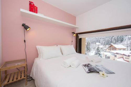 Grand Roc C303 from Slopes 280m, View, Parking & WiFi - Happy Rentals