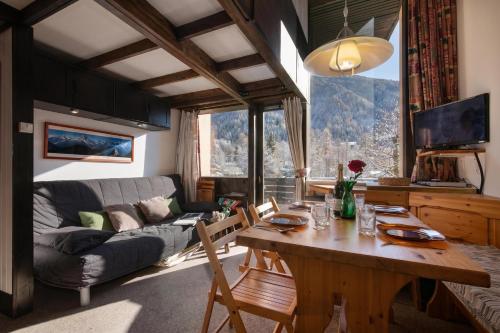 Grand Roc B9 from Slopes 260m, Mountain View & Parking - Happy Rentals