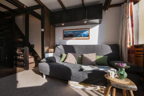 Grand Roc B9 from Slopes 260m, Mountain View & Parking - Happy Rentals