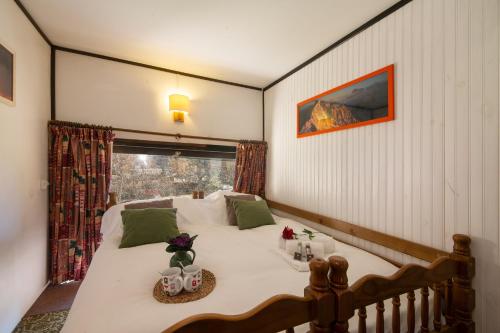 Grand Roc B9 from Slopes 260m, Mountain View & Parking - Happy Rentals