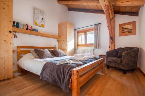 Apt Clusettes 1-min walk to ski + parking & WiFi - Happy Rentals