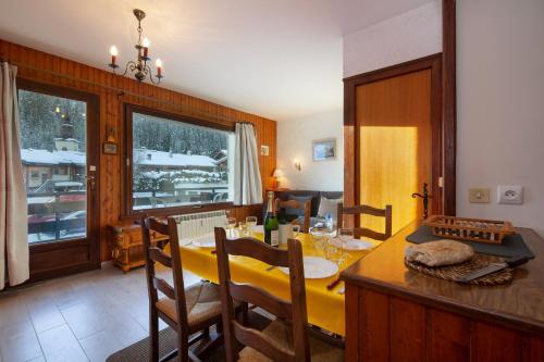 Résidence le Chardonnet D Studio w/Shared Pool & panoramic views - Happy Rentals