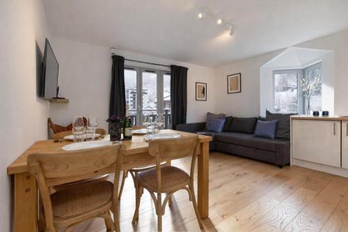 Apt Lyret II Family 2BR in Central Chamonix & Balcony - Happy Rentals