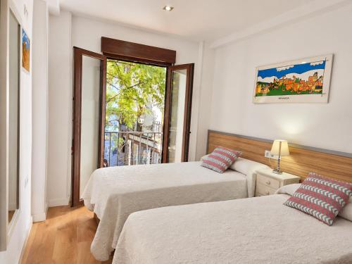 Nasrid Panorama - Casa con Terraza 360 º, 4 Dormitorios y Parking Gratis
