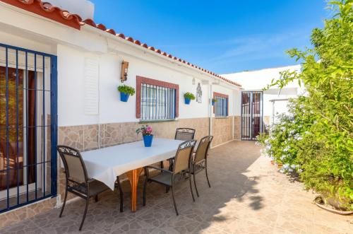 Charming villa in Marbella with private pool