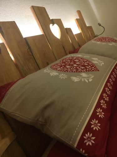 Postel nebo postele na pokoji v ubytování Atmosphere di montagna