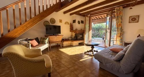 Villa avec piscine à Saint-Raphaël et vue sur la montagne