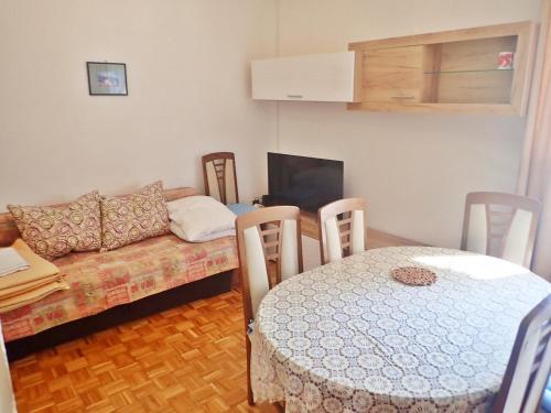 Apartments Rujno