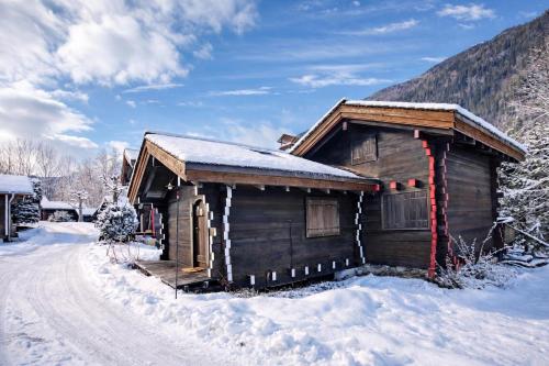 Mazot du Mont-Blanc w/View, Terrace & Stove, (Sleeps 4) - Happy Rentals