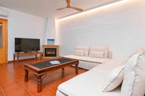 Bonita Stay B Beach 1ªlínea, fibra, A/A, BBQ, pool