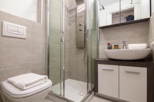 Apt Paccard305 Central Chamonix Studio, near Brevent lift for 2 - Happy Rentals