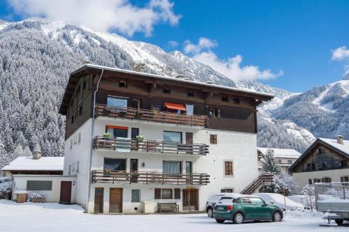 Résidence le Chardonnet G 1BR for 4 w/Shared Pool & panoramic views - Happy Rentals