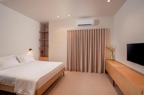 Piraeus Port Modern Apartment MelAngelo Apartments