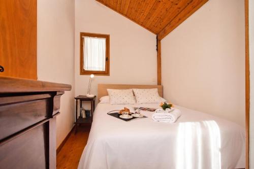 Chalet des Cristaux cosy alpine style for 5 - Happy Rentals