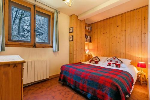 Petit Chalet Des Moussoux in Chamonix | Mont Blanc View & Garden - Happy Rentals