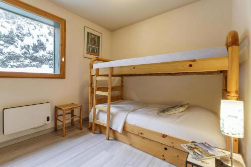 Residence Montana 3BR Argentière Ski Base + Parking + View for 6 - Happy Rentals