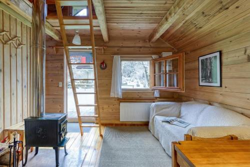 Mazot Mer de Glace near Chamonix w/ Private Garden, Deck & Views - Happy Rentals