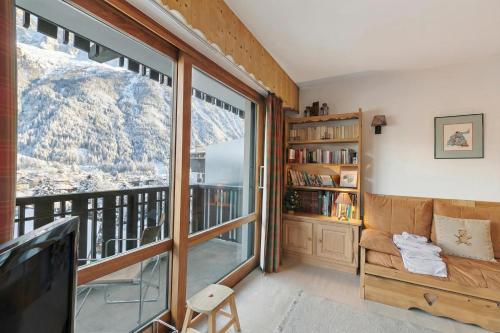 Apt Du Plan Praz-Brévent 4-min to lift, parking & balcony - Happy Rentals