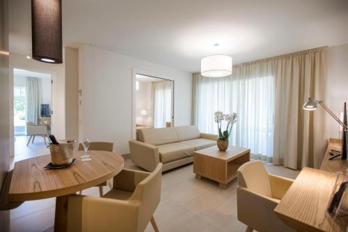 Delta Resort Apartments