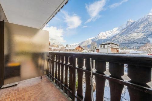 Clos Du Savoy - South Facing Balcony - Happy Rentals