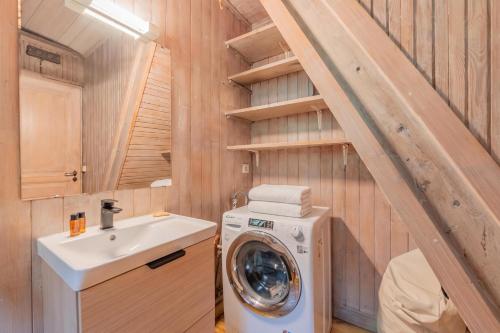 Chalet Petit Poucet 2BR Retreat in forest - Happy Rentals