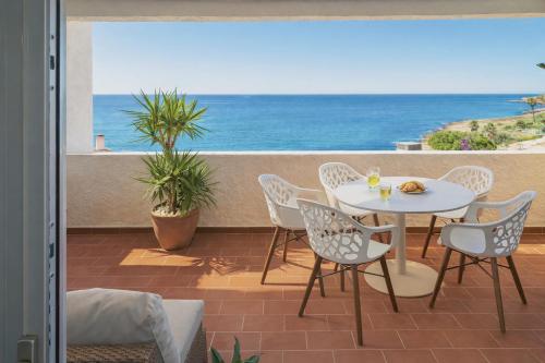 Luz Bliss Praia da Luz Sea View Terrace 50m to Beach