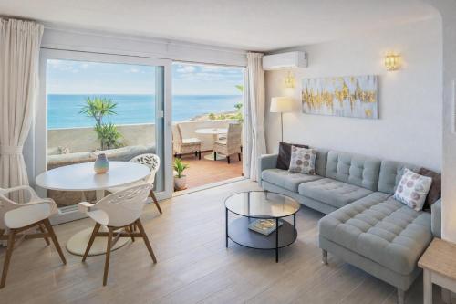 Luz Bliss Praia da Luz Sea View Terrace 50m to Beach
