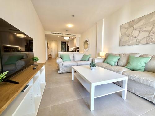 SR Calanova Golf y Playa 2BDR en Mijas Costa
