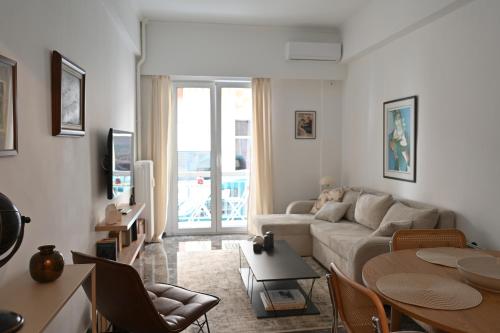 Zoodochou Pigis An Elegant City Retreat