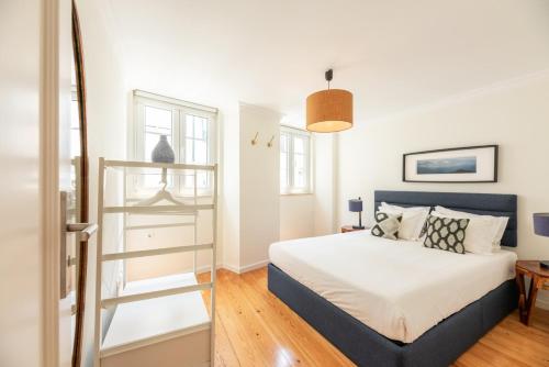 Historic alfama apt with modern style