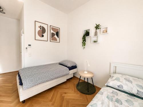 Charming Garden Hideaway with AC near City Center