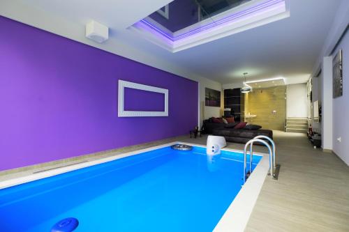 Fotografie z fotogalerie ubytování #1 Lux Villa with Pool, Gameroom, Spa, Zen Yard #Free airpot transport# v Bělehradě