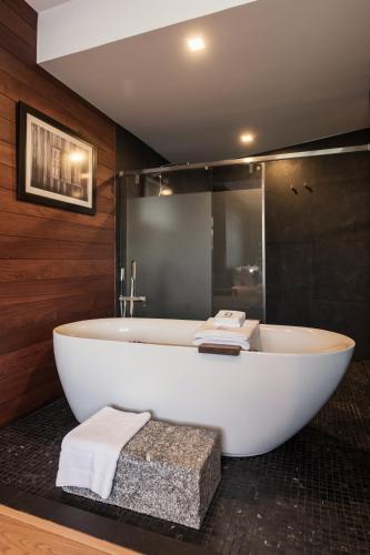 Bilik mandi di The Habita Hatyai