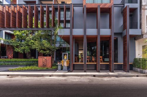 Bangunan di mana terletaknya hotel
