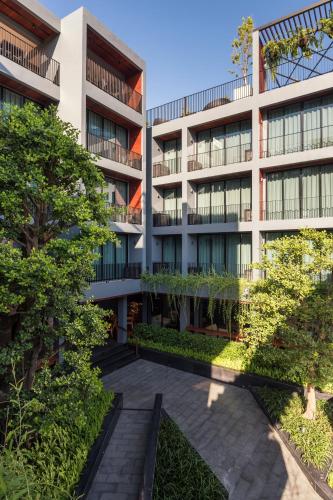 Taman di luar The Habita Hatyai