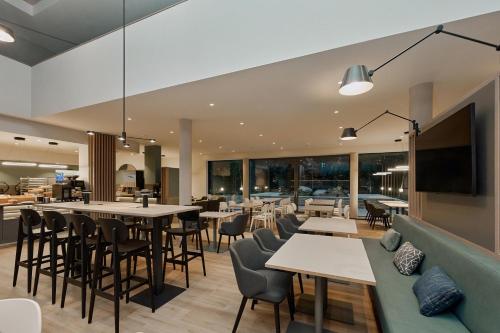 Hampton By Hilton Salzburg Messe