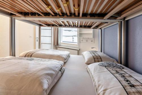Haus Lorez B-5