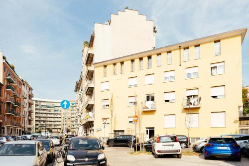 Alessia's Flat - Michetti