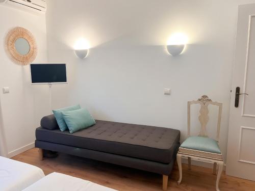 Charming house in Alvor with shared pool