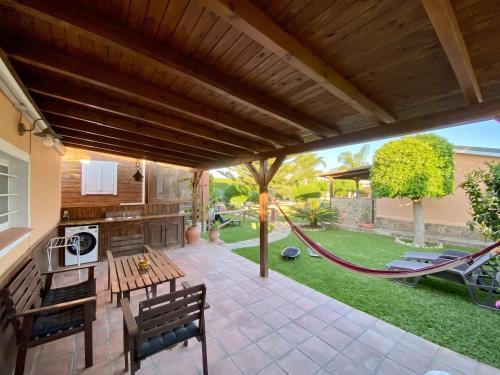 Comfortable Bungalow in Tarifa, Mountain View.