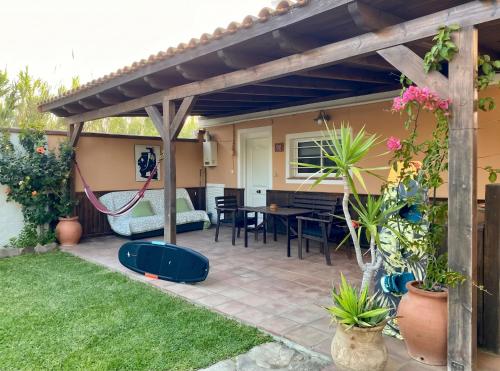 Comfortable Bungalow in Tarifa, Mountain View.