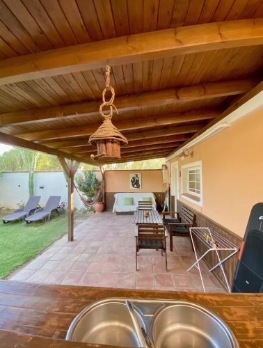 Comfortable Bungalow in Tarifa, Mountain View.