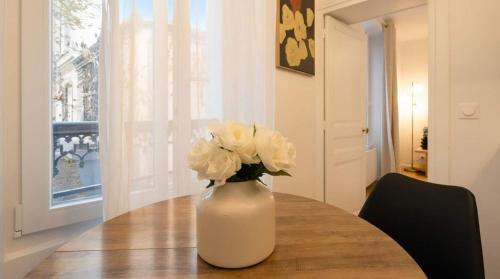 Renovated Ground-Floor 1BR near Pigalle