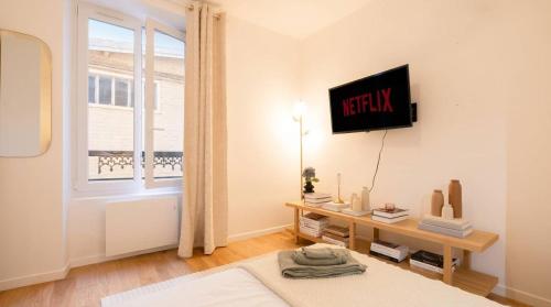 Renovated Ground-Floor 1BR near Pigalle