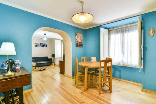 Portuguese Design 1 Bedroom Apartment in the Heart of Lisbon