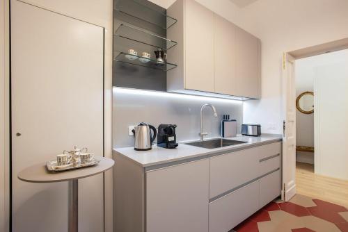 Residenza Mercedes Spanish Steps