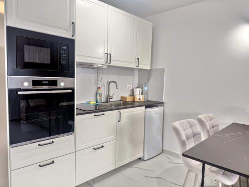 Royal Gardens Studio 123 Tenerife Rental & Sales