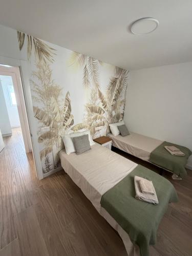 Pretty new 3 bedrooms flat in Las Americas